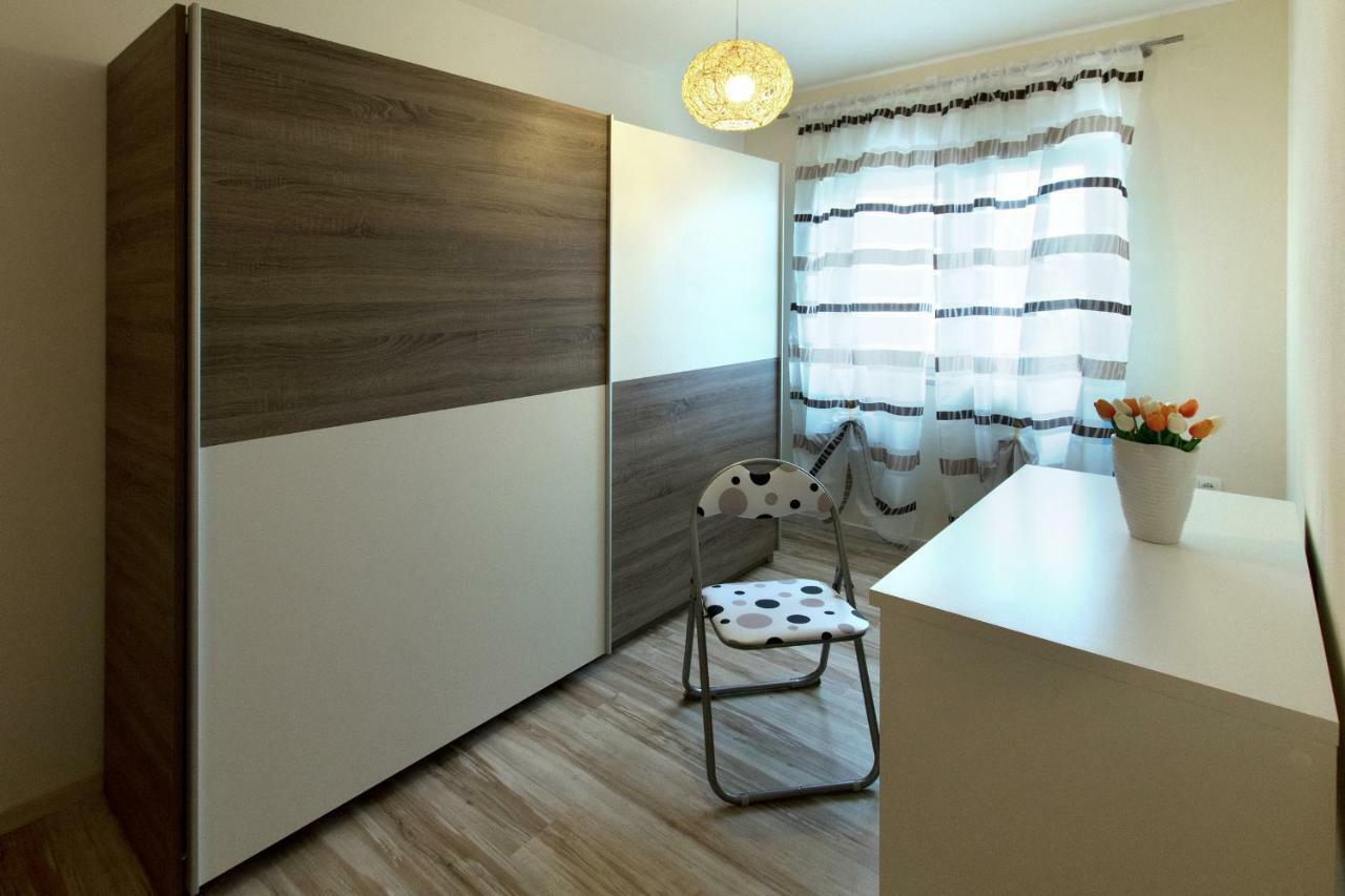 Apartment Valmas Pula Eksteriør billede